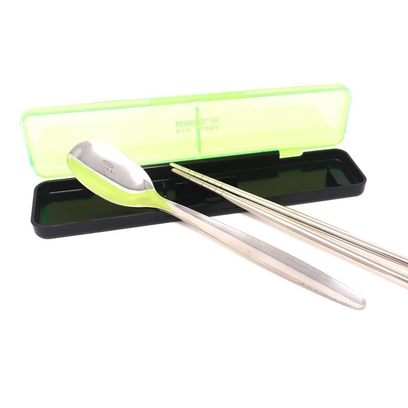 Set-de-cubiertos-y-palitos-acero-inoxidable-con-estuche-Peque-o-Verde-1-2981