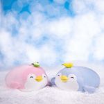 Peluche-Pinguino-Acostado-Con-Fruta-Aguacate-Peluche-Pinguino-Acostado-Con-Fruta-Aguacate-4-9259