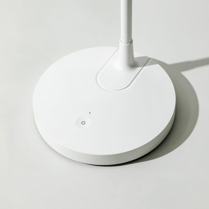 Lampara-Recargable-Con-Base-Redonda-1200Mah-6-9648