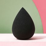Esponja-Para-Maquillaje-Suave-En-Forma-De-Gota-De-Agua-Negro-3-11737