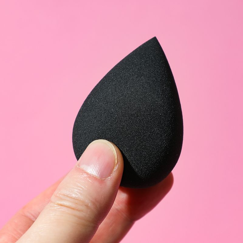 Esponja-Para-Maquillaje-Suave-En-Forma-De-Gota-De-Agua-Negro-4-11737