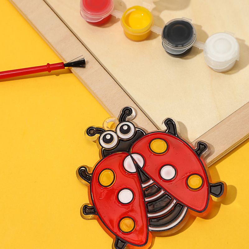 Set-para-Pintar-de-Atrapasue-os-Forma-de-Mariquita-5-12288