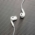 Audifonos-Tipo-C-Mode-lo-6310T-Blanco-2-15736
