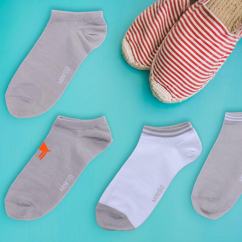 Medias-para-Hombre-Miniso-Shiba-Inu-4-Pares-4-16332