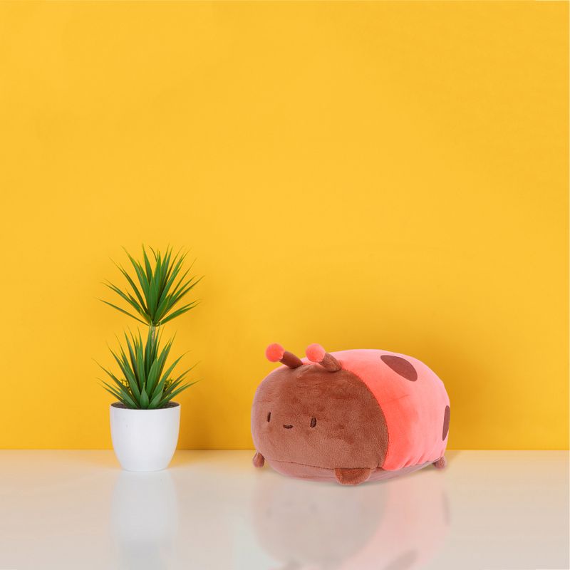 Peluche-Mini-Family-Safari-Series-Insectos-Escarabajo-Naranja-Miniso-7-16499