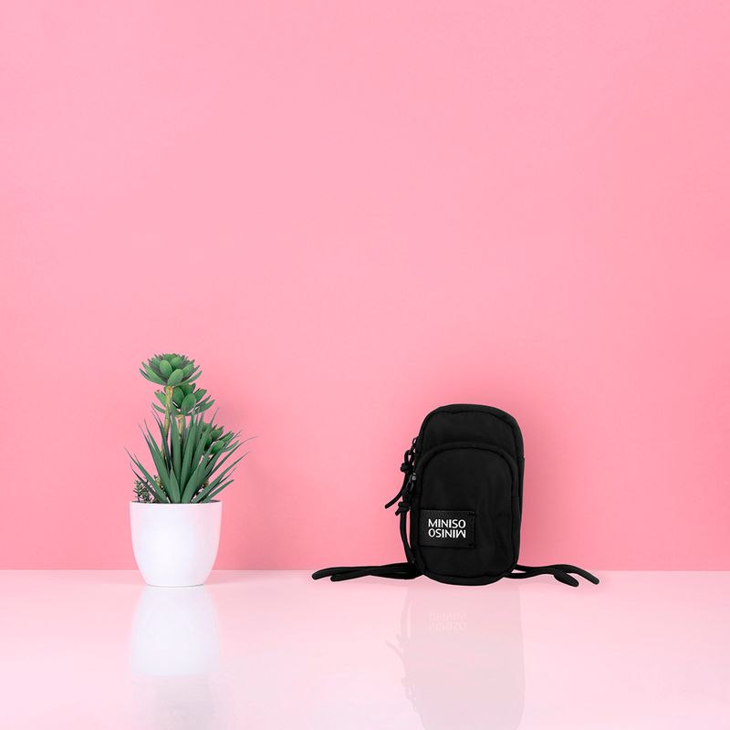Mini-Bolso-Porta-Celular-Miniso-Vitality-Mix-Negro-6-16644