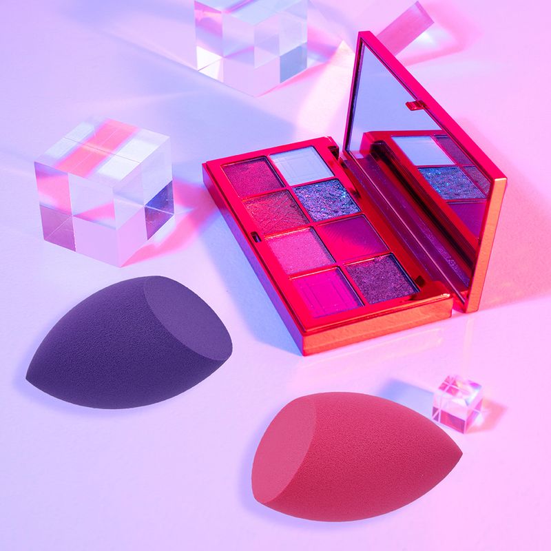 Esponja-de-Maquillaje-Inclinada-con-Estuche-de-Viaje-Transparente-Fucsia-Esponja-de-Maquillaje-Inclinada-con-Estuche-de-Viaje-Transparente-Fucsia-6-16799