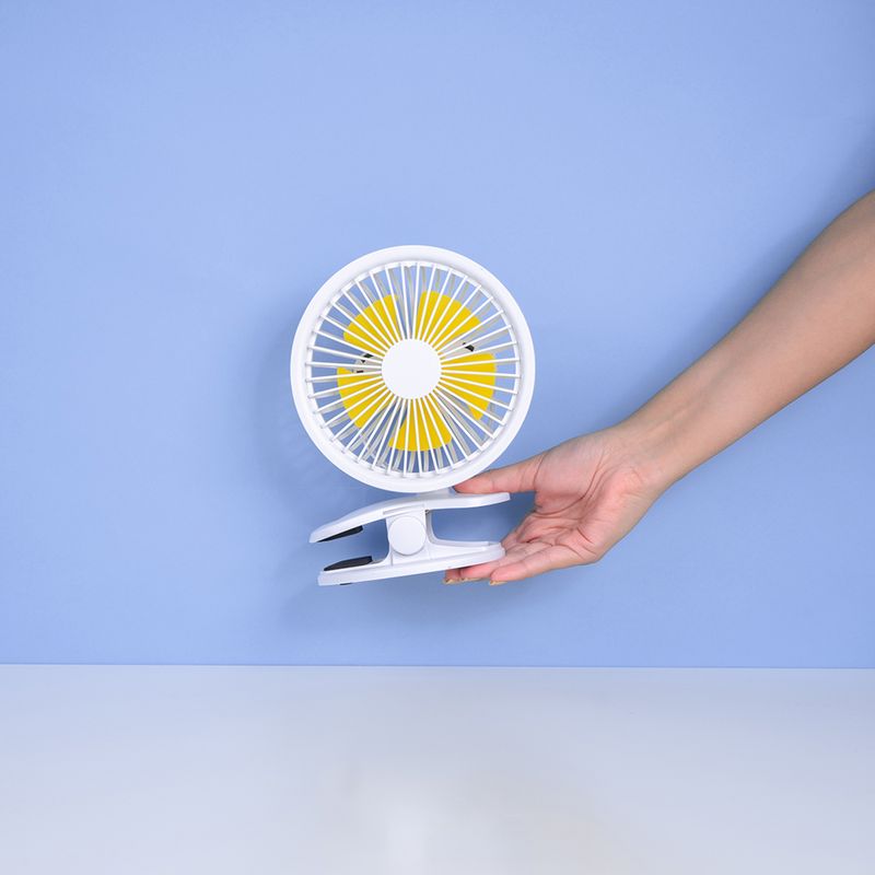 Mini-Ventilador-de-Escritorio-con-Clip-Blanco-7-16882