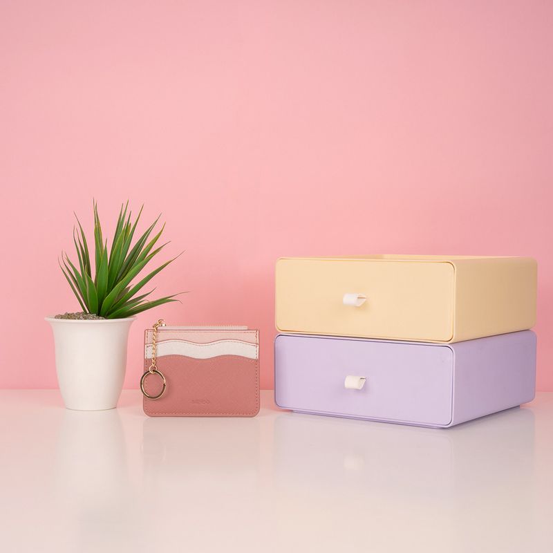 Tarjetero-con-Llavero-Miniso-Tricolor-con-Ondas-Rosa-7-18143