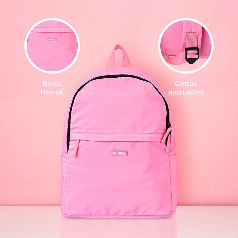 Mochilas de escandalosos discount miniso