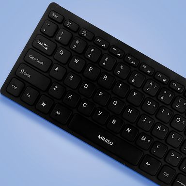 Mini Teclado con Cable Portatil Negro