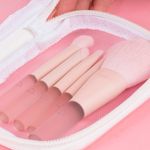 Mini-Brochas-de-Maquillaje-Pink-con-estuche-7-20613