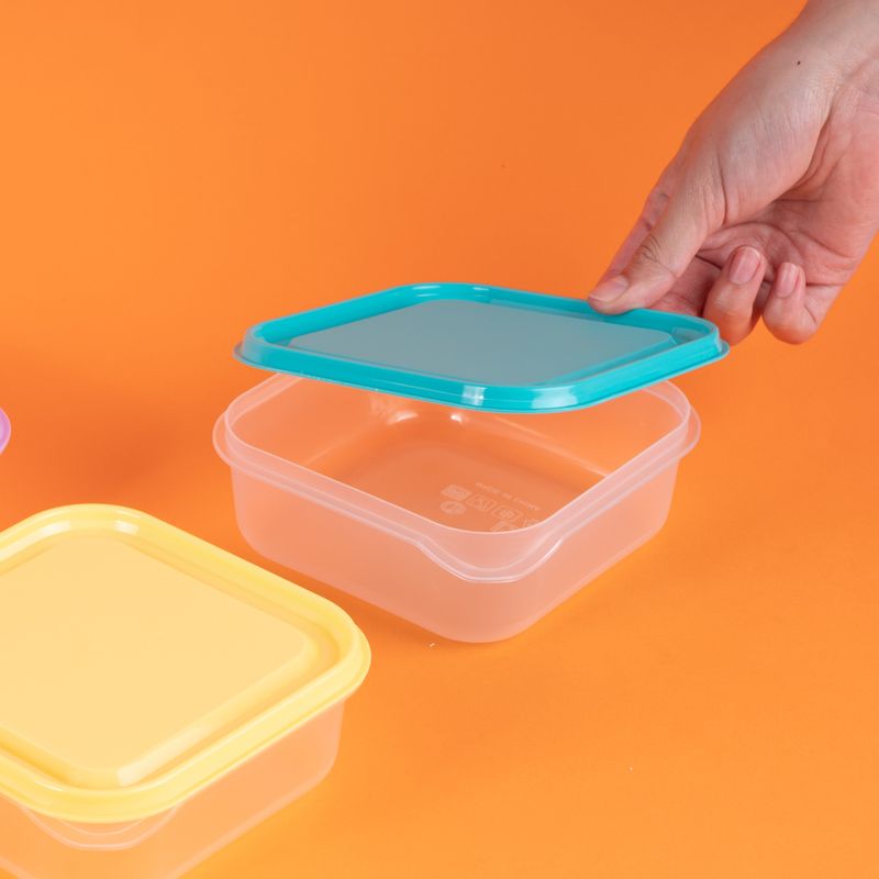 Contenedor-para-Alimentos-Cuadrados-Coloridos-3-Unidades-650-Ml-2-20584