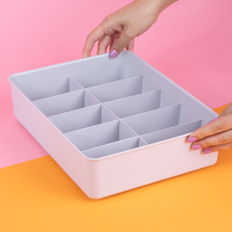 Organizador-de-Plastico-de-Ropa-Interior-de-10-Celdas-Gris-2-21615