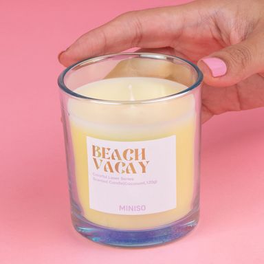 Vela Aromatica Miniso Serie Colorful Laser Beach Vacay 120Gr.