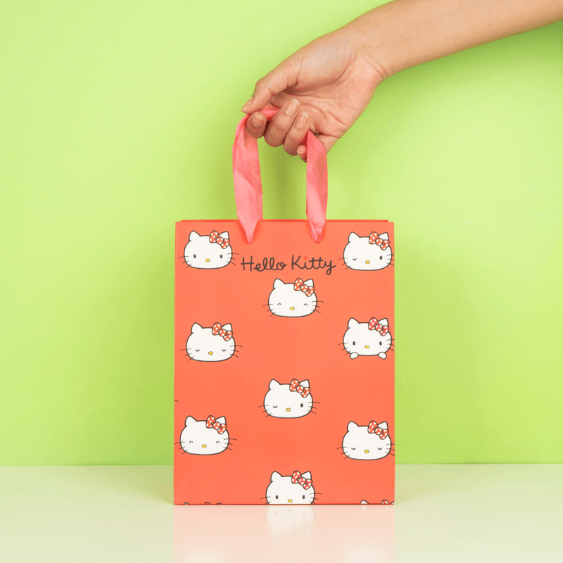 Bolsa-de-Regalo-Mediana-con-Estampado-Dorado-Serie-Sanrio-Bolsa-de-Regalo-Mediana-con-Estampado-Dorado-Serie-Sanrio-2-21905