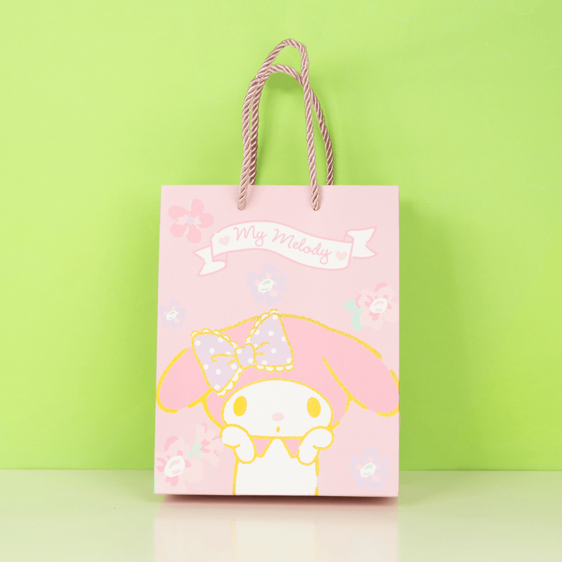 Bolsa-de-Regalo-Mediana-con-Estampado-Dorado-My-Melody-Serie-Sanrio-5-21908