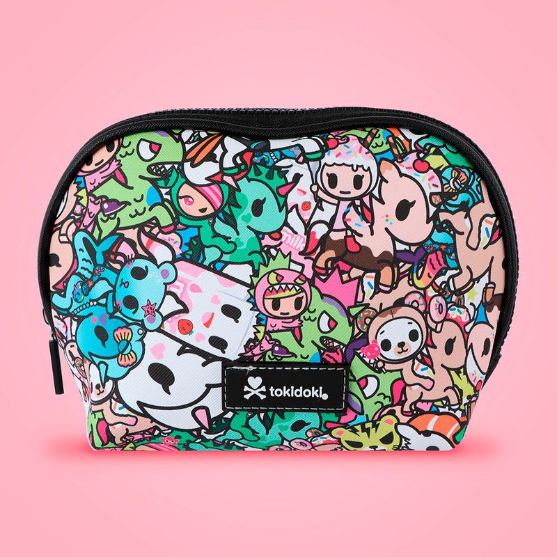 Cosmetiquera-Media-Luna-Multiprint-Serie-Tokidoki-Negro-2-22088