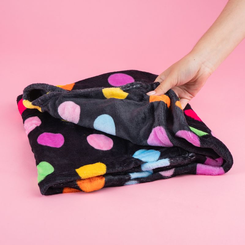 Manta-Puntos-de-Colores-Serie-Miniso-Negro-Manta-Puntos-de-Colores-Serie-Miniso-Negro-2-22696