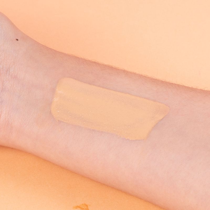 Base-de-Maquillaje-Liquida-Mate-108-Serie-Minimalist-Base-de-Maquillaje-Liquida-Mate-108-Serie-Minimalist-2-23373