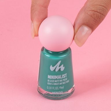 Esmalte de Uñas a Base de Aceite Serie Minimalist Matte 16