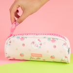 Cartuchera-Big-Zipper-Strawberry-Serie-Hello-Kitty-Sanrio-2-23829