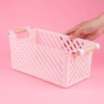 Organizador-Plastico-de-Cesta-Apilable-Mori-Girl-con-Mango-de-Madera-L-Rosa-2-23944