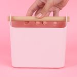 Organizador-Plastico-de-Cesta-Apilable-Mori-Girl-con-Mango-de-Madera-S-Rosa-2-23946
