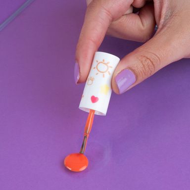 Esmalte de Uñas con Base de Aceite Serie Animal 07