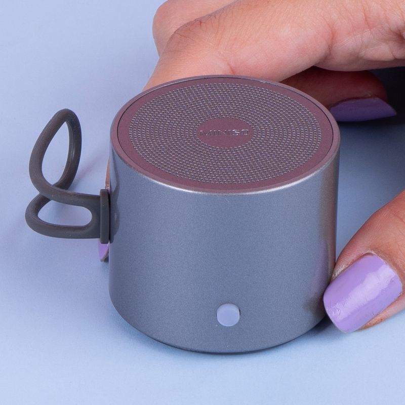 Altavoz-Inalambrico-Portatil-de-Metal-Mod-A127-Gris-2-24266