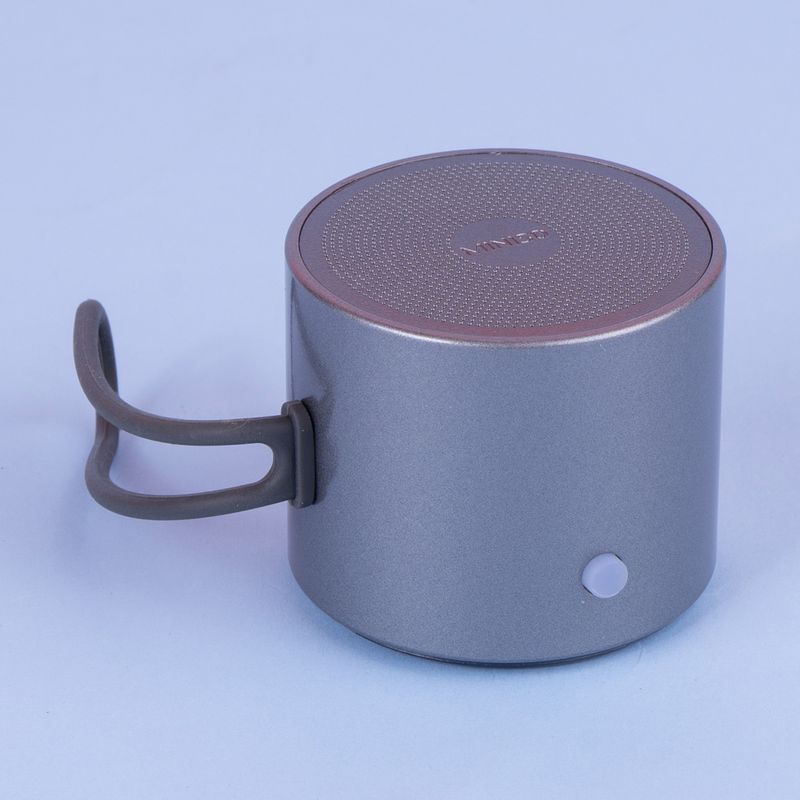 Altavoz-Inalambrico-Portatil-de-Metal-Mod-A127-Gris-7-24266