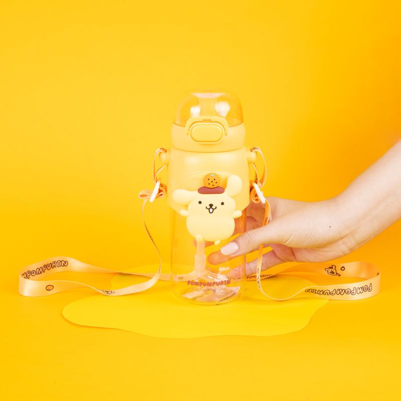 Vaso-Plastico-con-Tapa-y-Pitillo-de-600-Ml-Pompompurin-Serie-Sanrio-Amarillo-2-24633