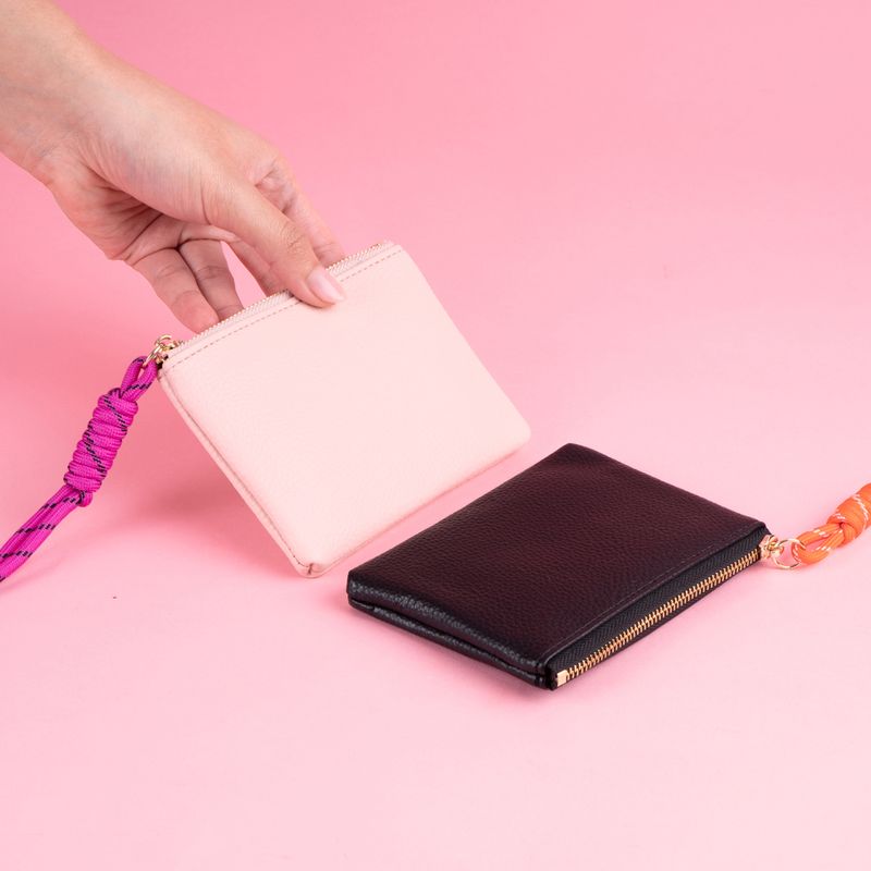 Monedero-Tipo-Piel-Suavizada-con-Correa-DeportivaSerie-Miniso-Rosa-2-24898