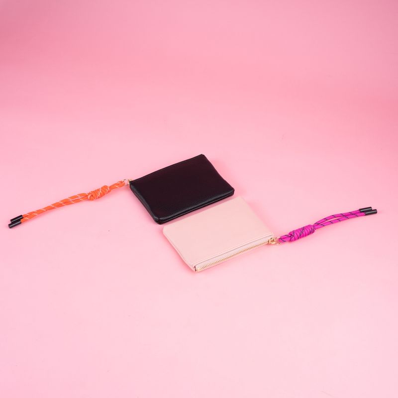 Monedero-Tipo-Piel-Suavizada-con-Correa-DeportivaSerie-Miniso-Rosa-3-24898