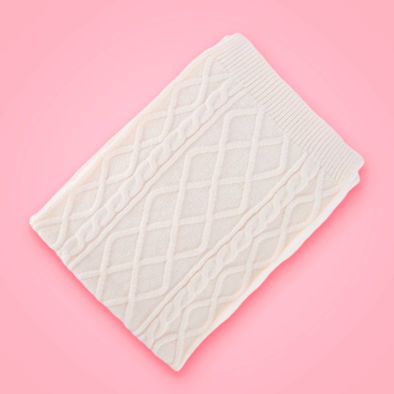 Bufanda-con-Dise-o-de-Grecas-Serie-Miniso-Blanco-2-25360