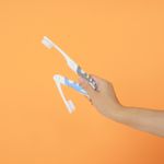Cepillo-de-Dientes-Plegable-para-el-Cuidado-de-Enc-as-Serie-Miniso-2-Unidades-5-25691
