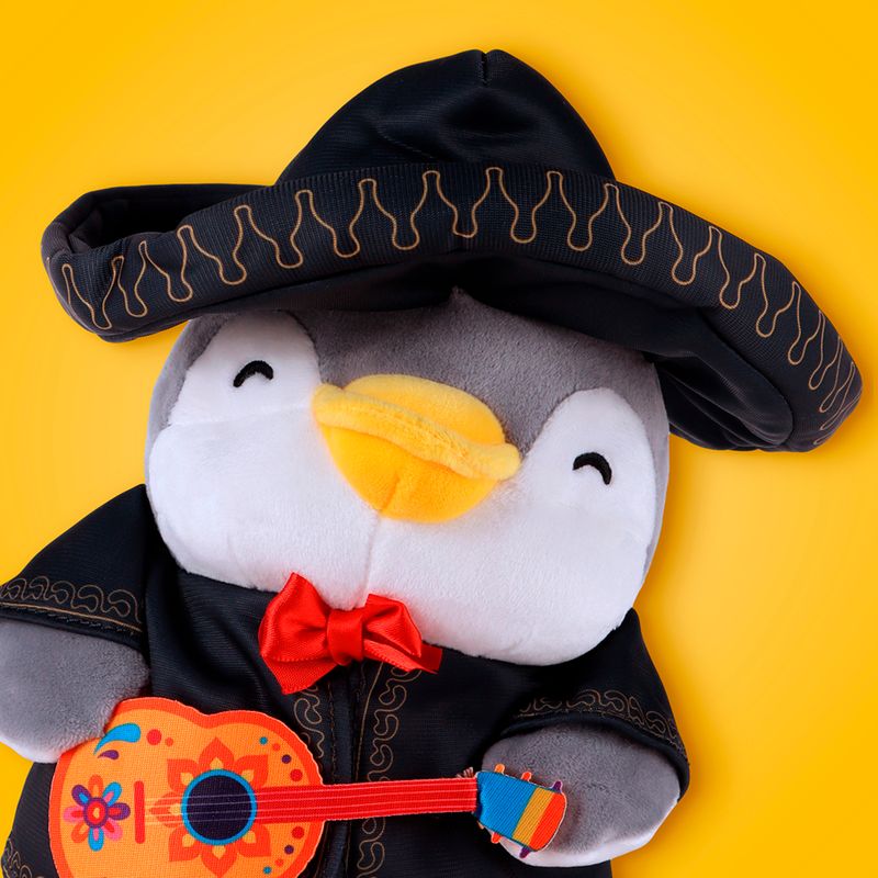 Peluche-Mini-Pen-con-Disfraz-de-Mariachi-9In-Serie-Mini-Family-3-25792