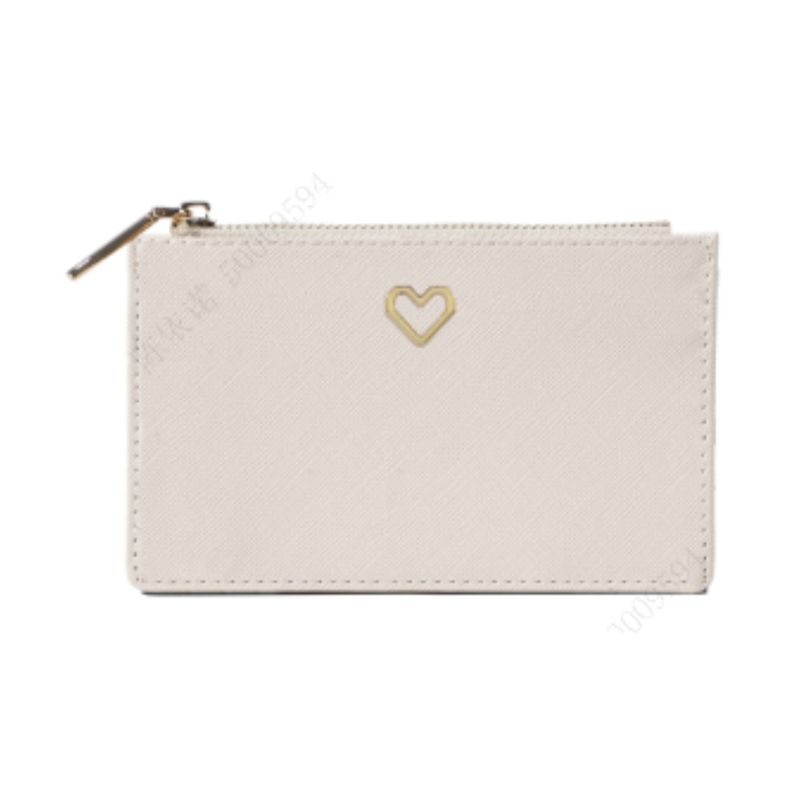 Monedero-con-Corazon-Serie-Miniso-Blanco-1-25778