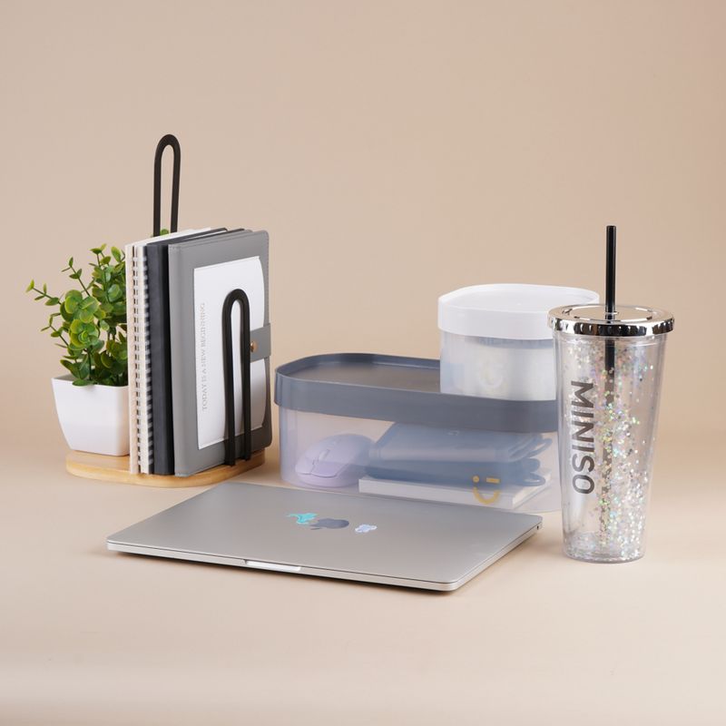 Vaso-Plastico-con-Pitillo-720-Ml-Serie-Silver-Grey-3-25857
