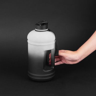 Vaso Plastico 2100Ml Serie Miniso Blanco y Negro