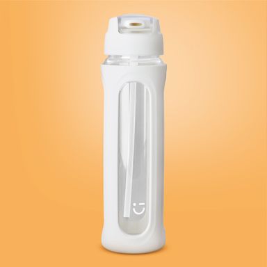 Botella de Vidrio con Tapa Abatible Pico y Asa 580 Ml Serie Miniso Blanco