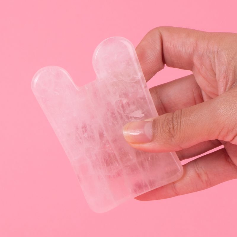 Masajeador-Facial-Gua-Sha-Color-Rosa-2-26964