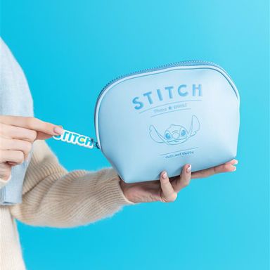 Cosmetiquera Stitch Serie Lilo y Stitch Azul Claro