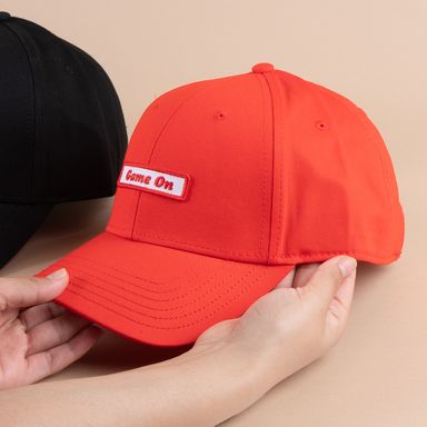 Gorra de Beisbol Game On Rojo Serie Miniso