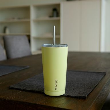 Vaso con Pitillo de Doble Pared 580 Ml Serie Black & White Verde