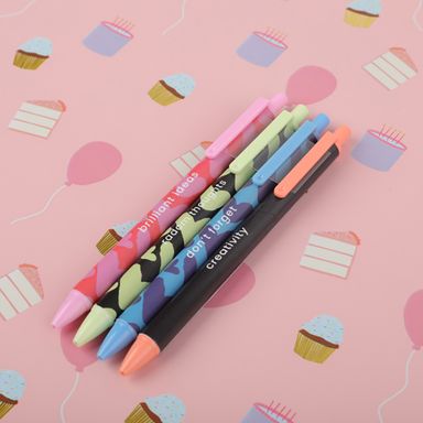 Set de Esferos en Gel Retractiles 4 Unidades Mina Negra Serie Black & White