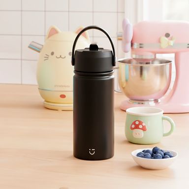 Botilito con Pitillo y Asa 500 Ml Serie Miniso Negro