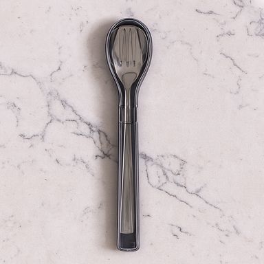 Set de Cubiertos con Tapa Abatible Cuchara y Tenedor Serie Black & White Negro