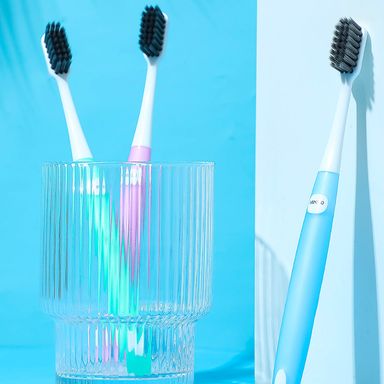 Paquete de Cepillos de Dientes de Cerdas Suaves Mediano 3 Piezas