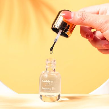 Esmalte a Base de Aceite con Tapa Dorada Top Coat